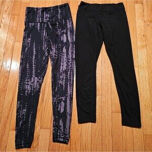 2 Pair of Leggins Size Small